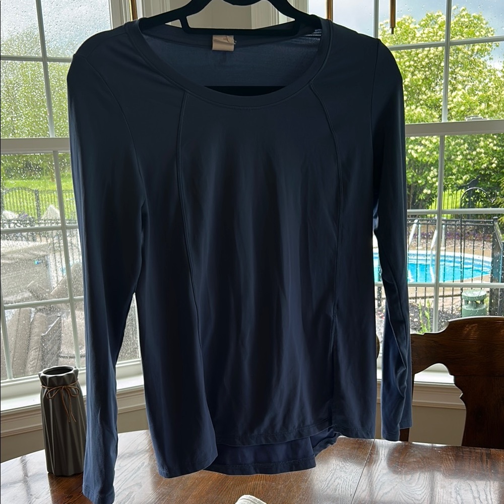 Lole Blue Fitted Long Sleeve Cuffed Tee